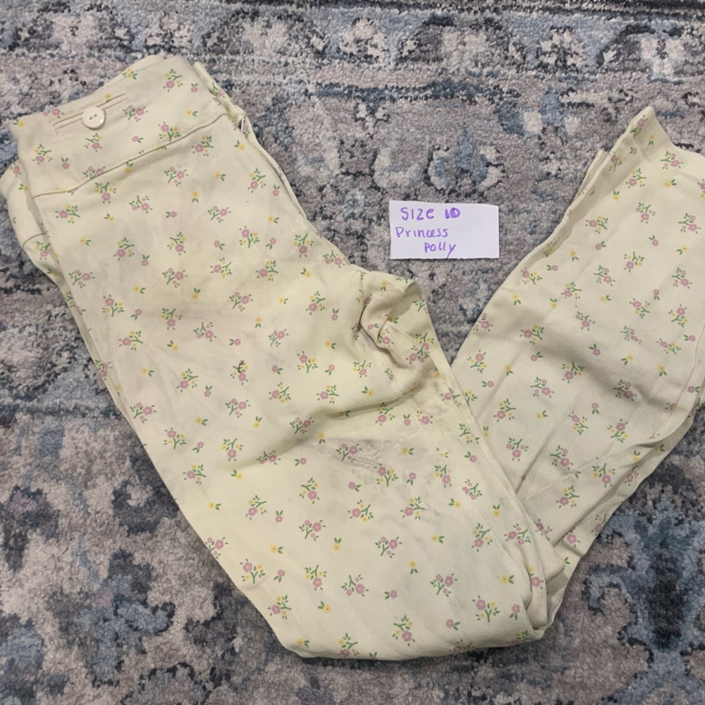 White floral pants